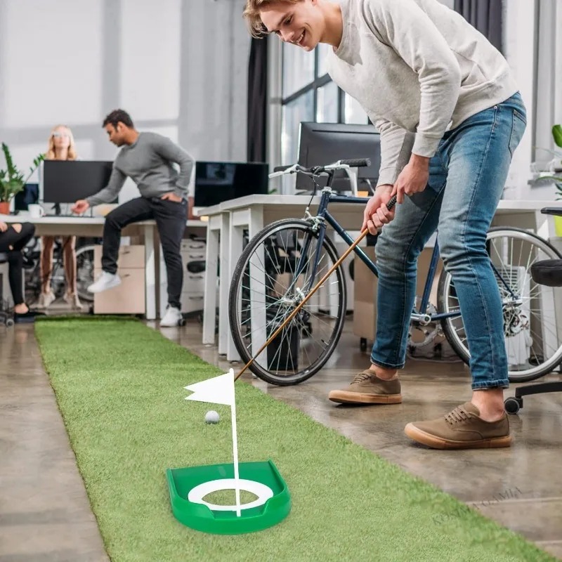 Coupelle de golf avec drapeau  - Golf Equipment Indoor avis et prix