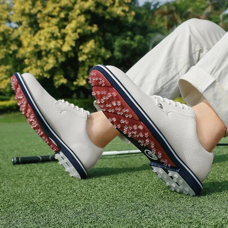 Chaussures de golf pour hommes - Golf Equipment Brands avis et prix